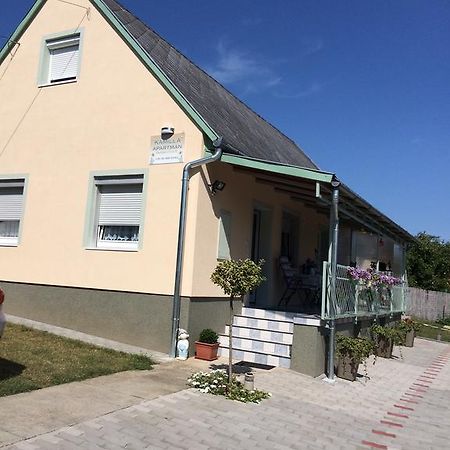 Kamilla Apartman Fonyód Exteriér fotografie